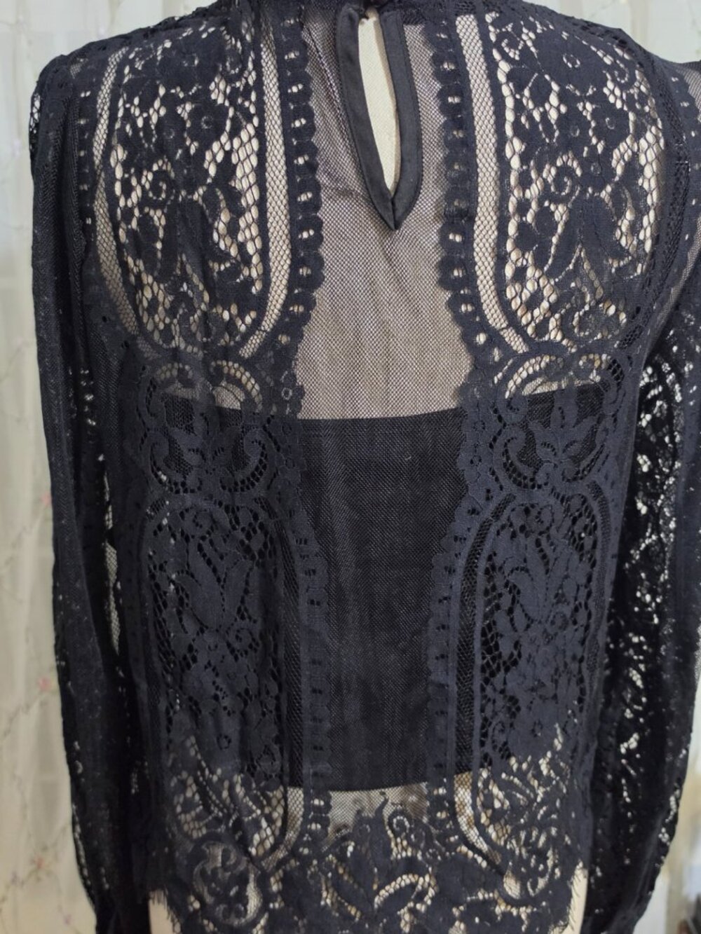 New Francesca's Black Blouse - Picture 7 of 14